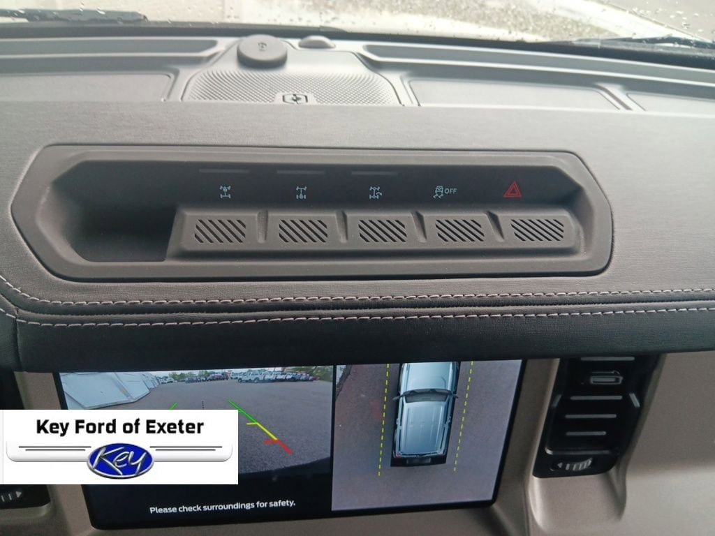 Certified 2025 Ford Bronco Outer Banks w/ Sasquatch Package AWD/4WD image 46