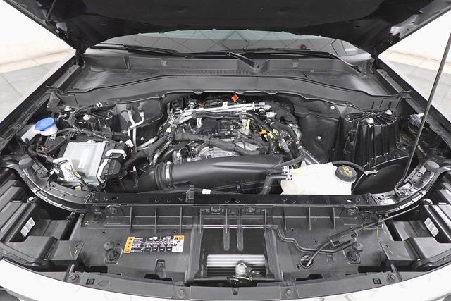 Certified 2025 Ford Explorer Active image 31