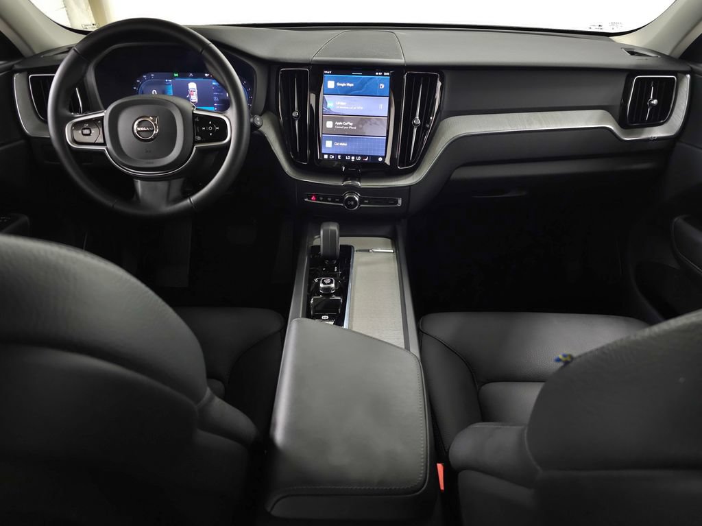 Certified 2025 Volvo XC60 B5 Plus AWD/4WD image 13