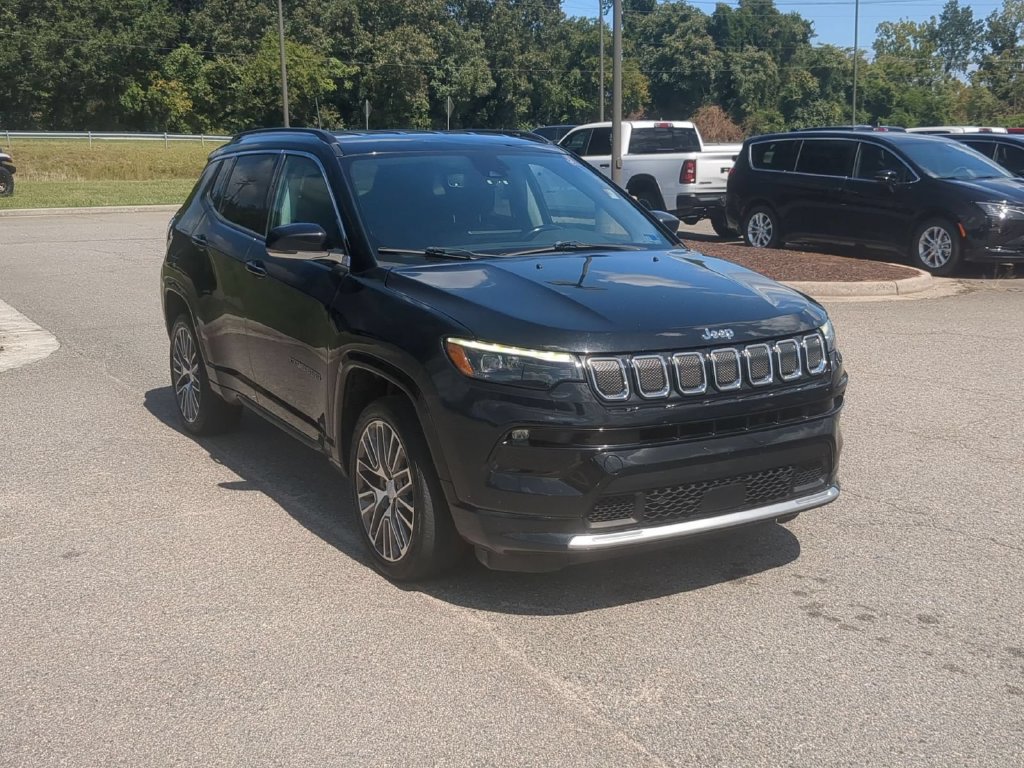 Certified 2022 Jeep Compass Limited w/ Elite Group AWD/4WD image 7