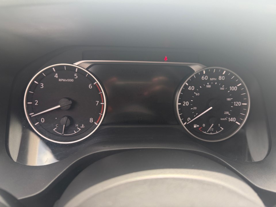 Certified 2022 Nissan Rogue SV FWD image 14