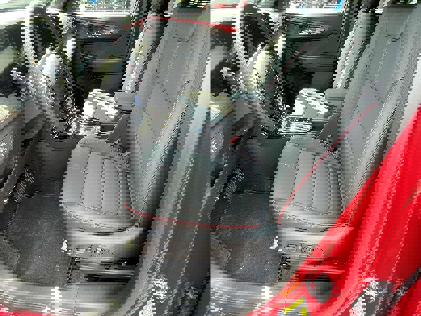 New 2026 Chevrolet TrailBlazer RS w/ Convenience Package image 10