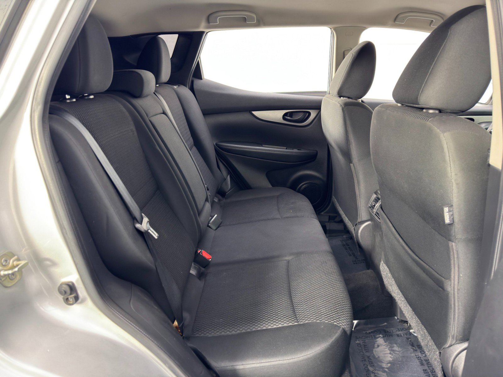 Used 2019 Nissan Rogue Sport S w/ Appearance Package AWD/4WD image 32