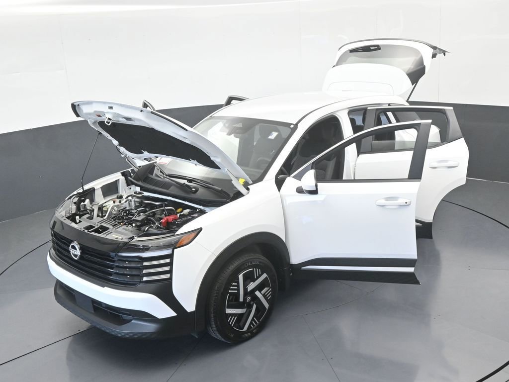 Used 2025 Nissan Kicks SV image 65