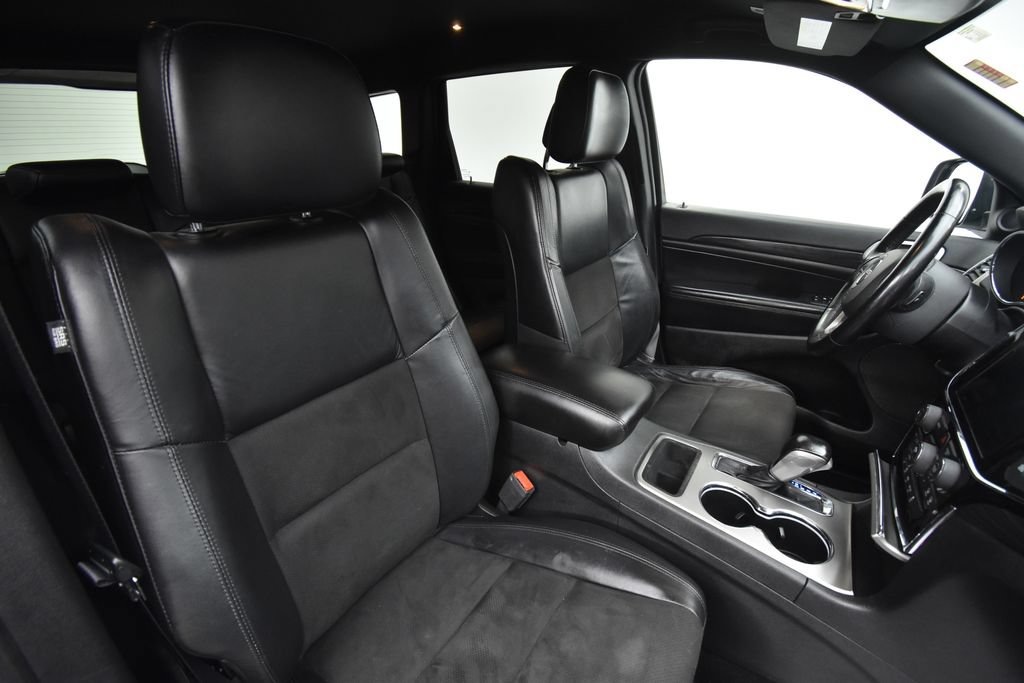Used 2021 Jeep Grand Cherokee Laredo X AWD/4WD image 17