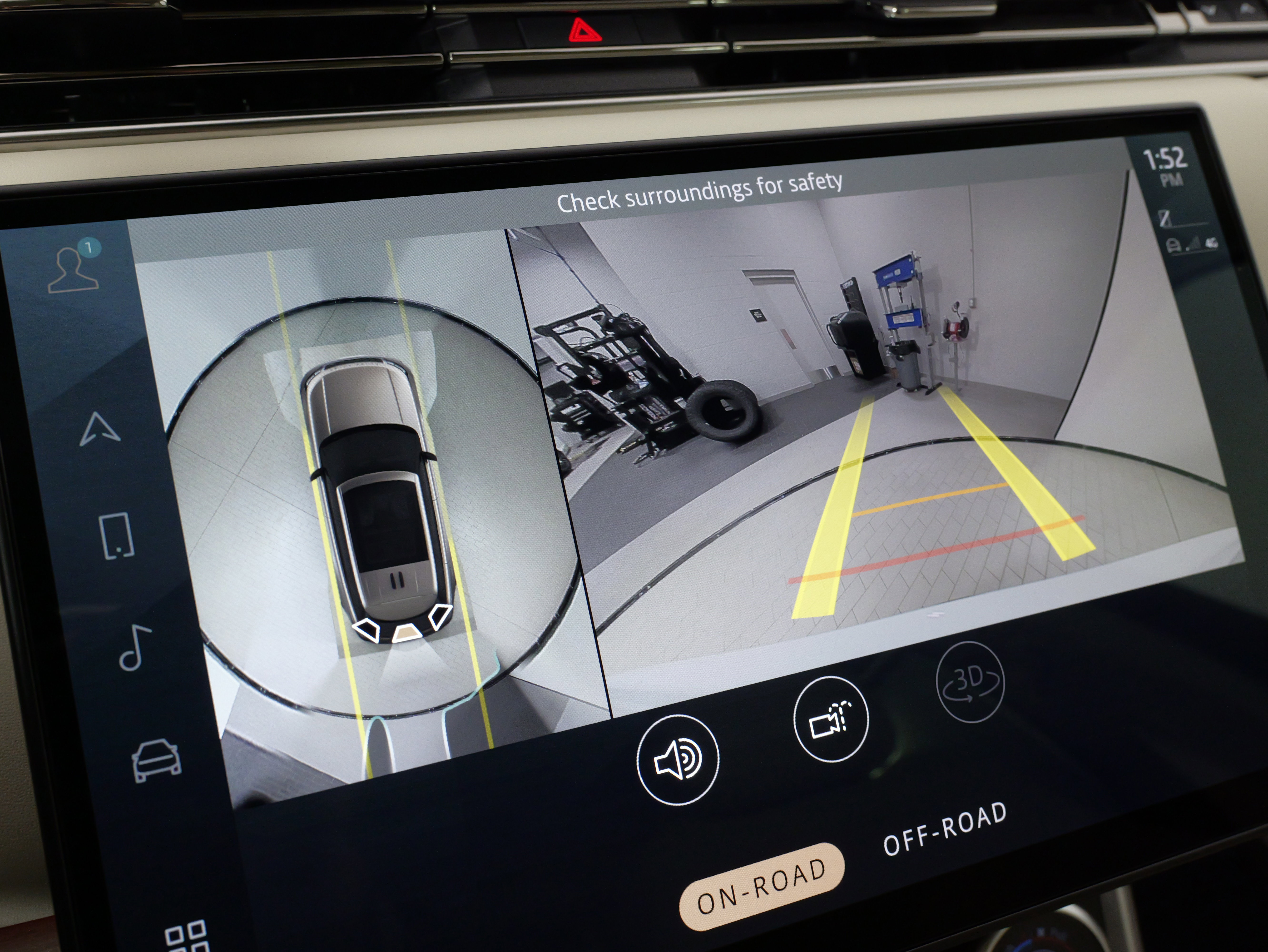 Used 2023 Land Rover Range Rover SE image 59