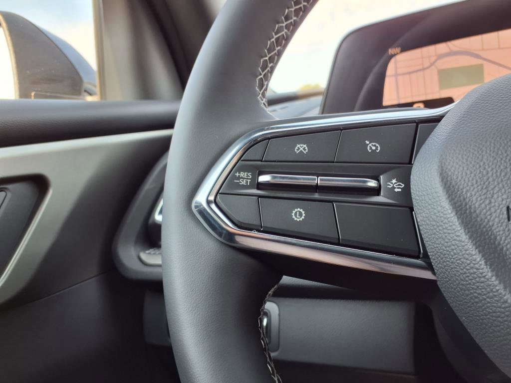 New 2026 Chevrolet Traverse LT w/ Driver Confidence Package image 10