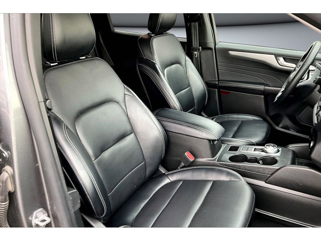 Used 2024 Ford Escape Platinum AWD/4WD image 8