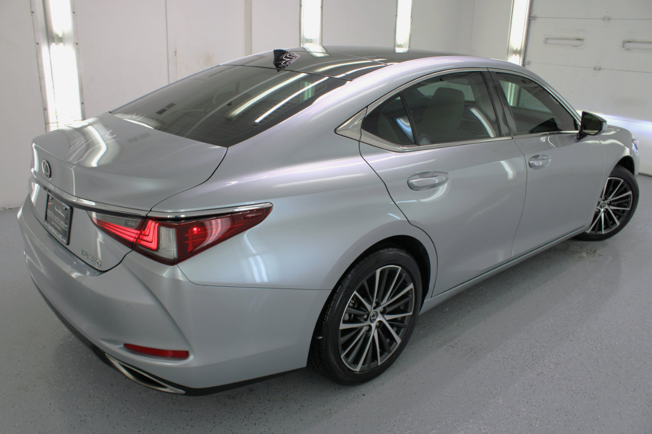 Used 2022 Lexus ES 350 w/ Premium Package image 29