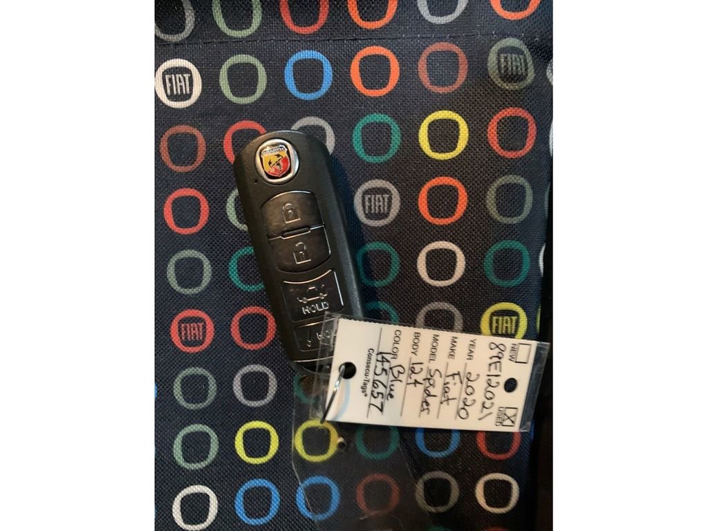 Used 2020 FIAT 124 Spider Abarth w/ Visibility Group image 30