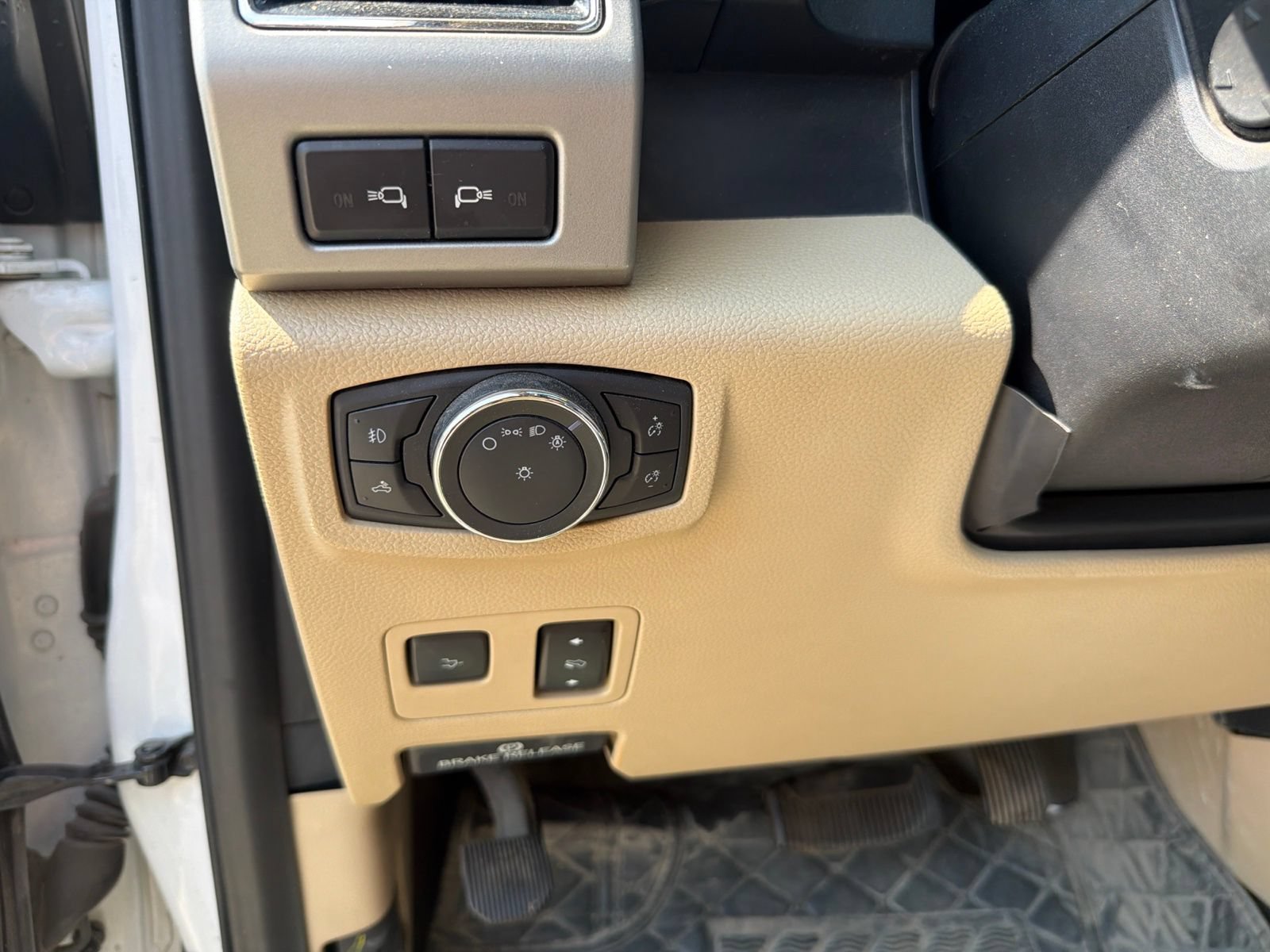 Used 2020 Ford F450 Lariat w/ Lariat Ultimate Package AWD/4WD image 10