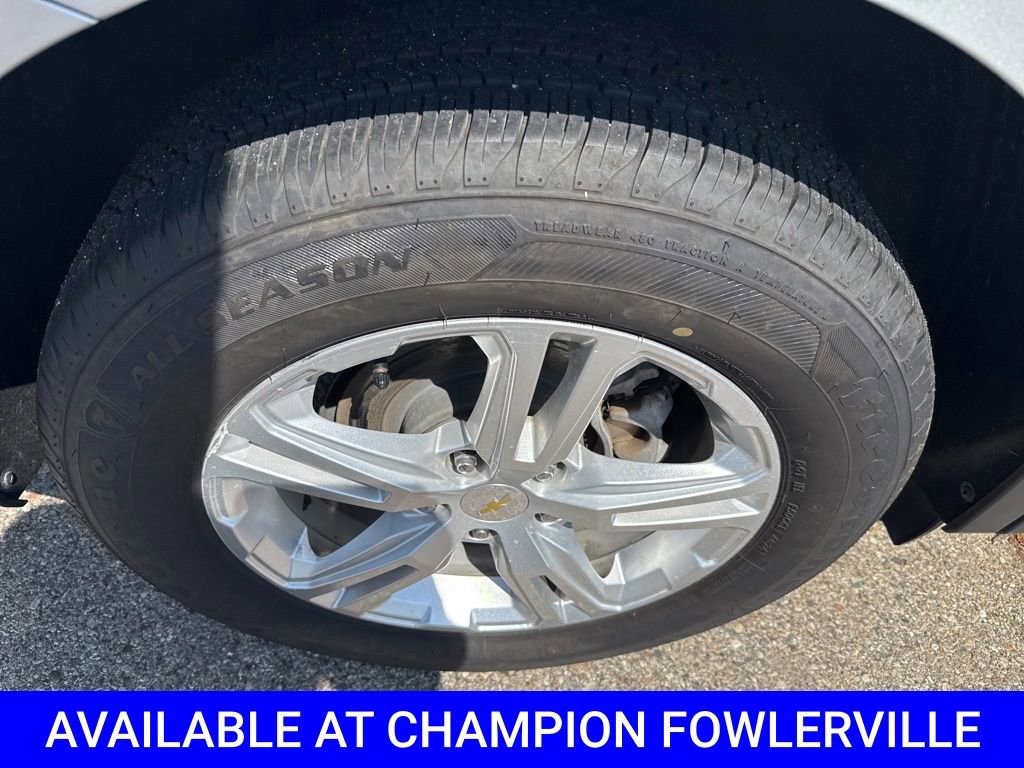Used 2018 Chevrolet Equinox LT FWD image 14