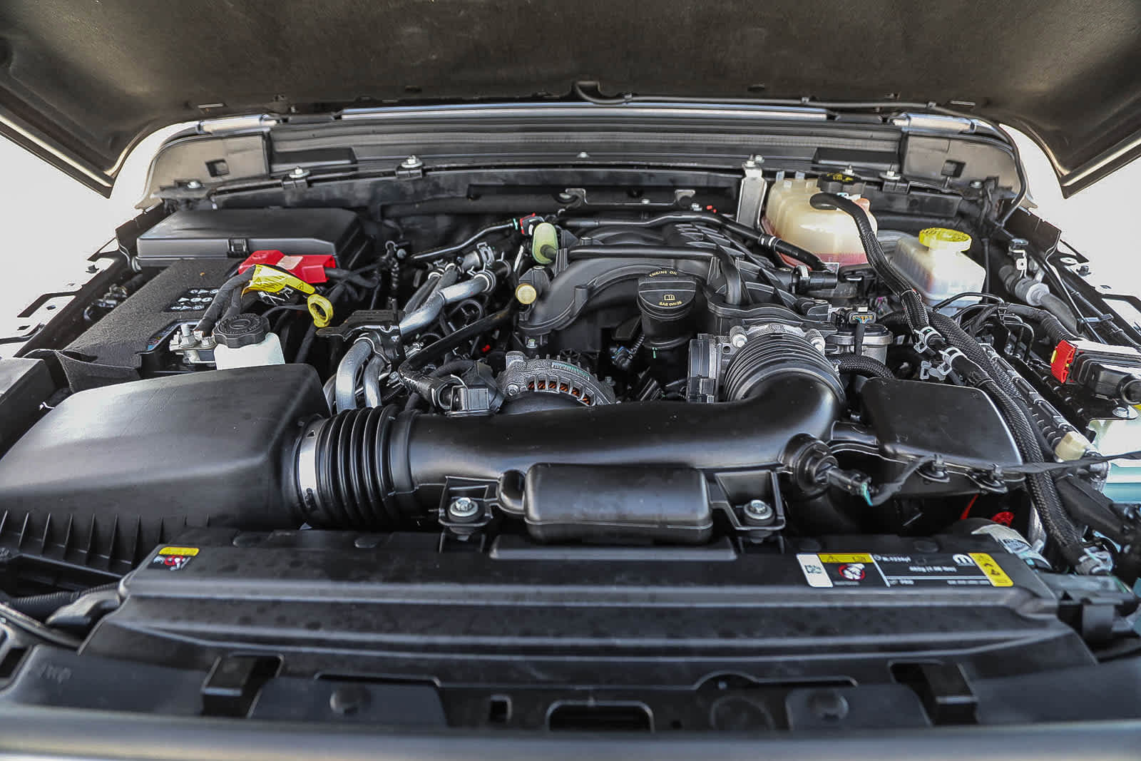 Used 2022 Jeep Wrangler Sport image 27