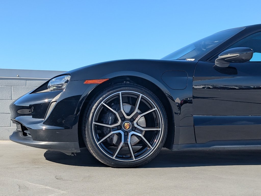 Certified 2023 Porsche Taycan RWD image 9
