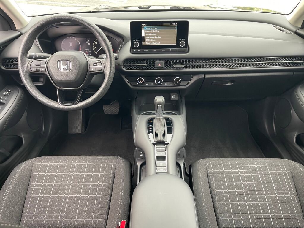 Certified 2024 Honda HR-V LX image 28