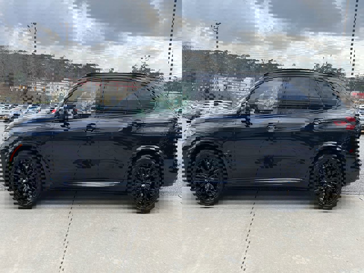 Certified 2024 BMW X5 M60i image 5