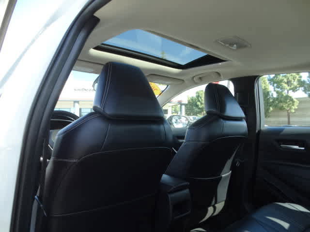 Used 2021 Toyota Corolla XLE image 22