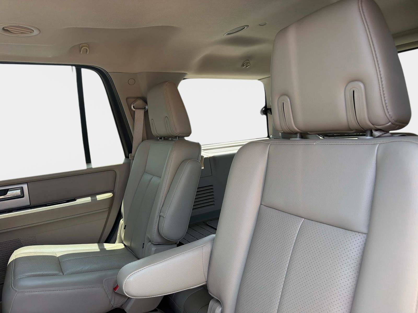 Used 2014 Ford Expedition Limited w/ Equipment Group 301A RWD image 14