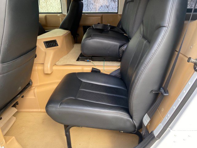 Used 1997 HUMMER H1 4-Door Wagon image 16