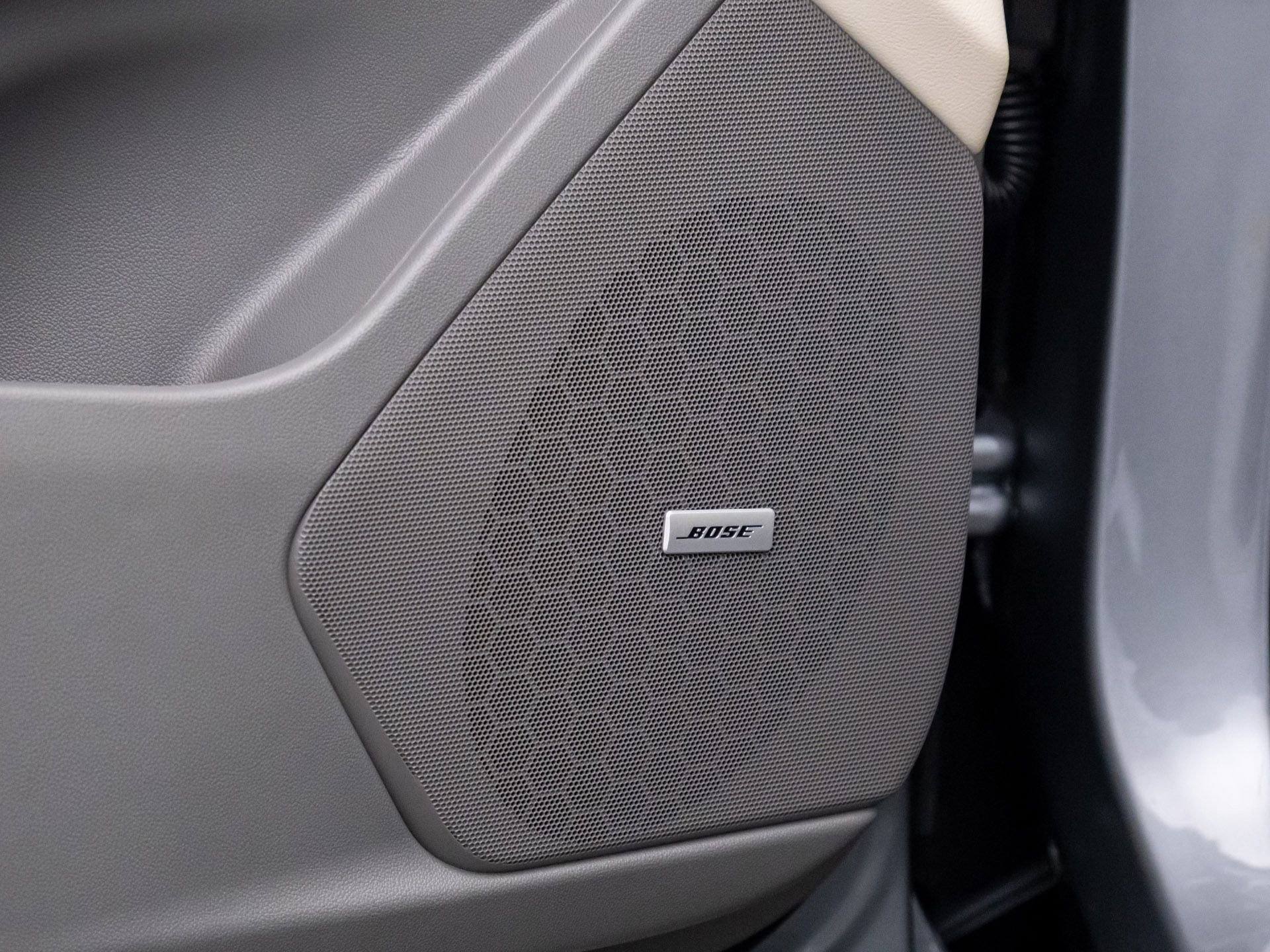 New 2026 Cadillac XT5 Premium Luxury w/ Driver Assist Package image 16