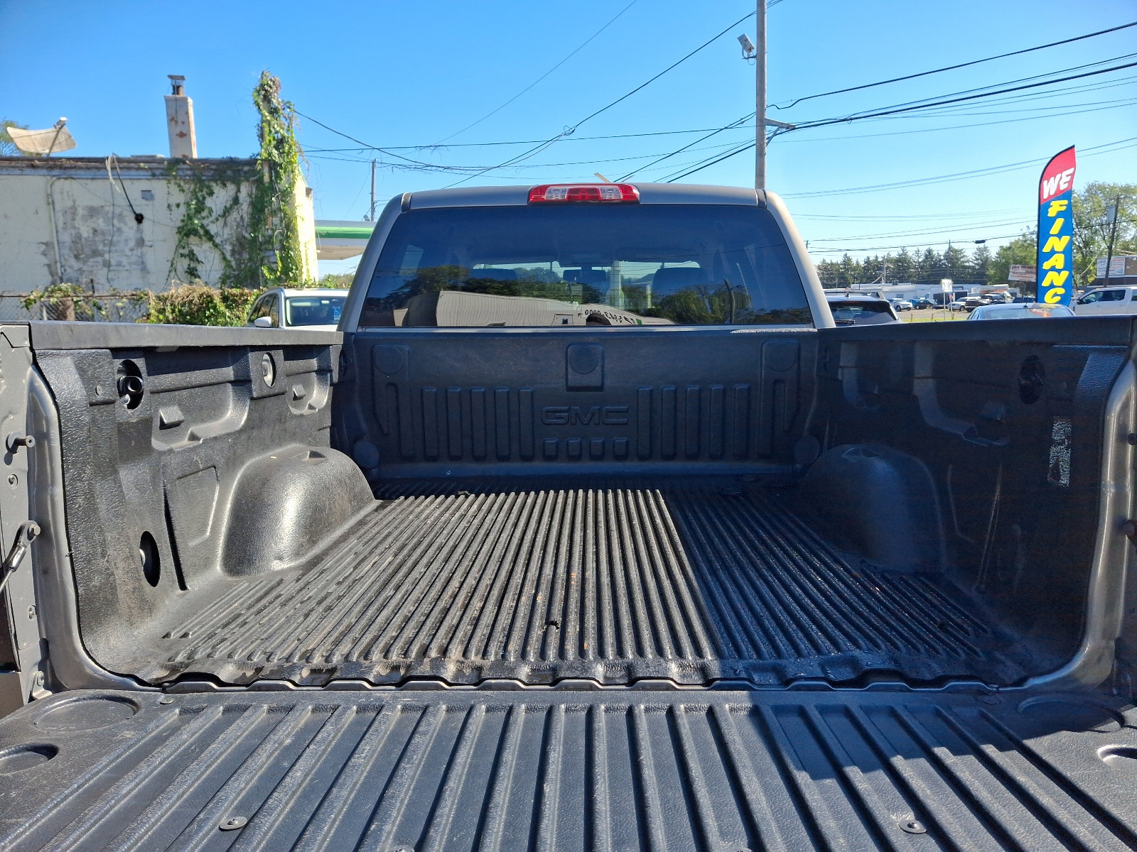 Used 2017 GMC Sierra 1500 SLT w/ SLT Premium Package AWD/4WD image 30