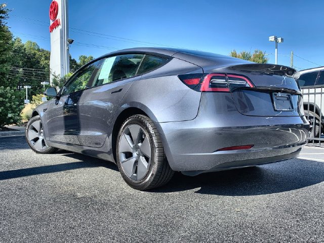 Used 2023 Tesla Model 3 Standard Range RWD image 6