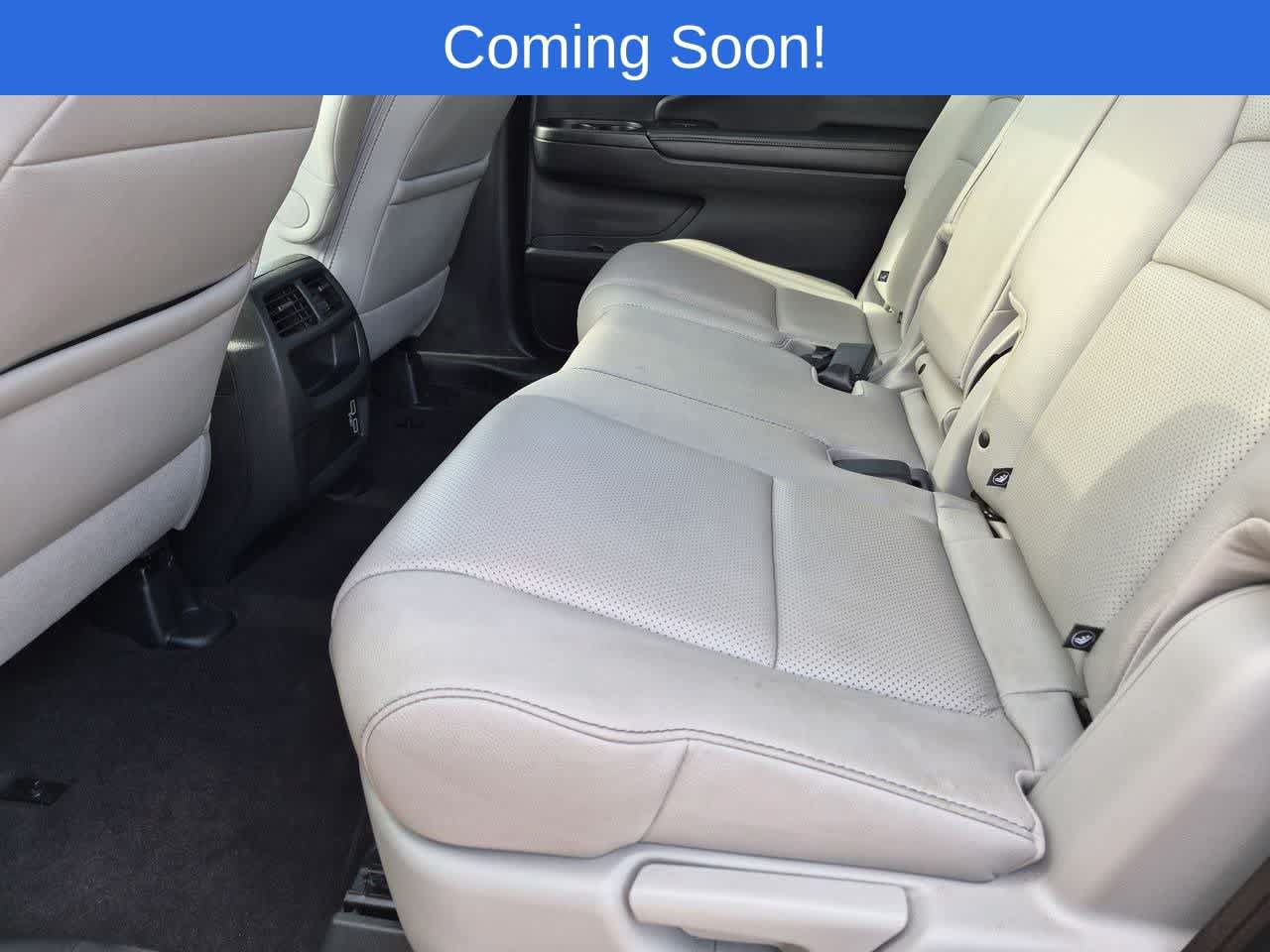 Used 2023 Honda Passport EX-L image 11