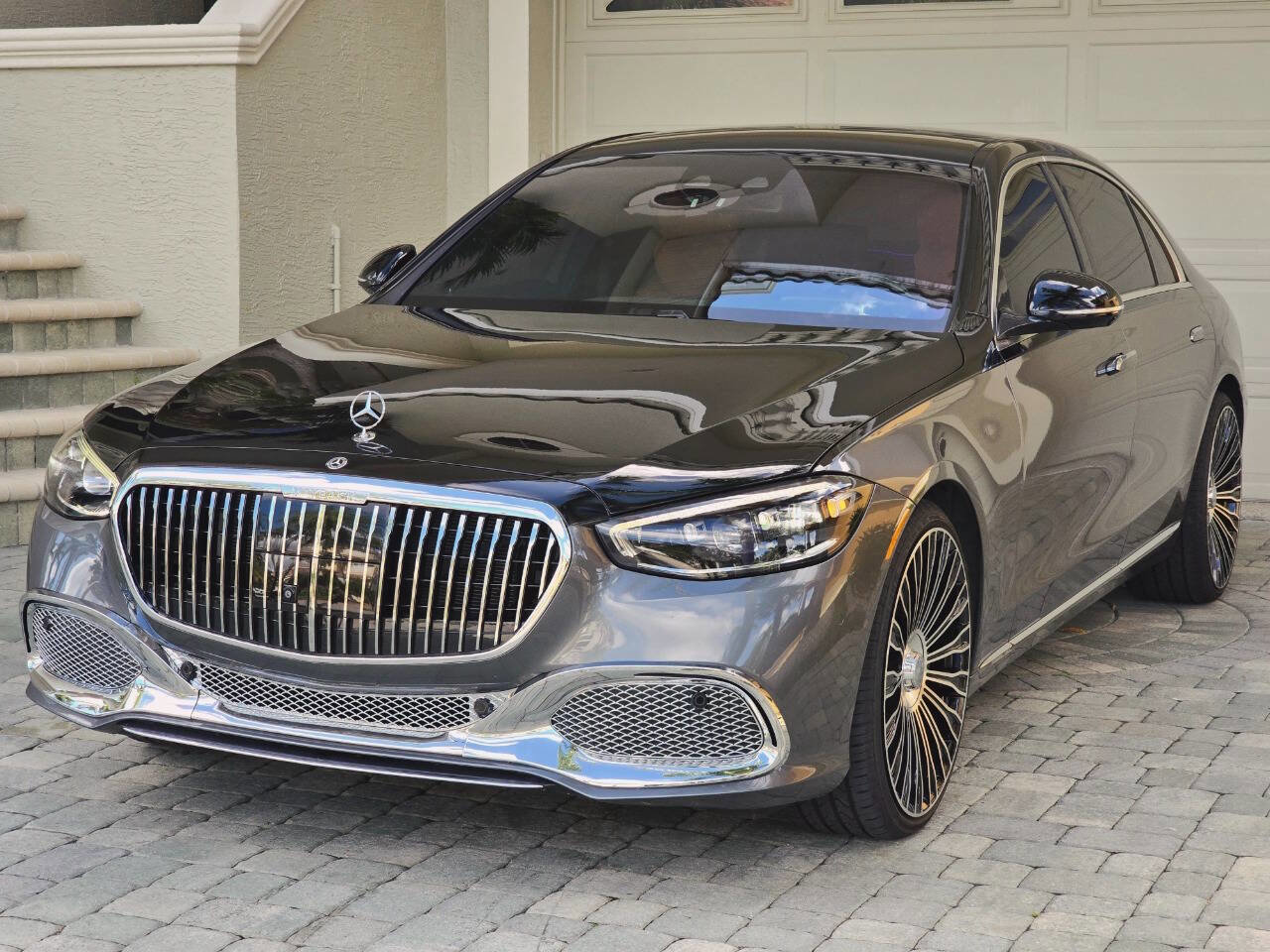 Used 2022 Mercedes-Benz S 580 4MATIC Sedan w/ Rear Seat Package image 31