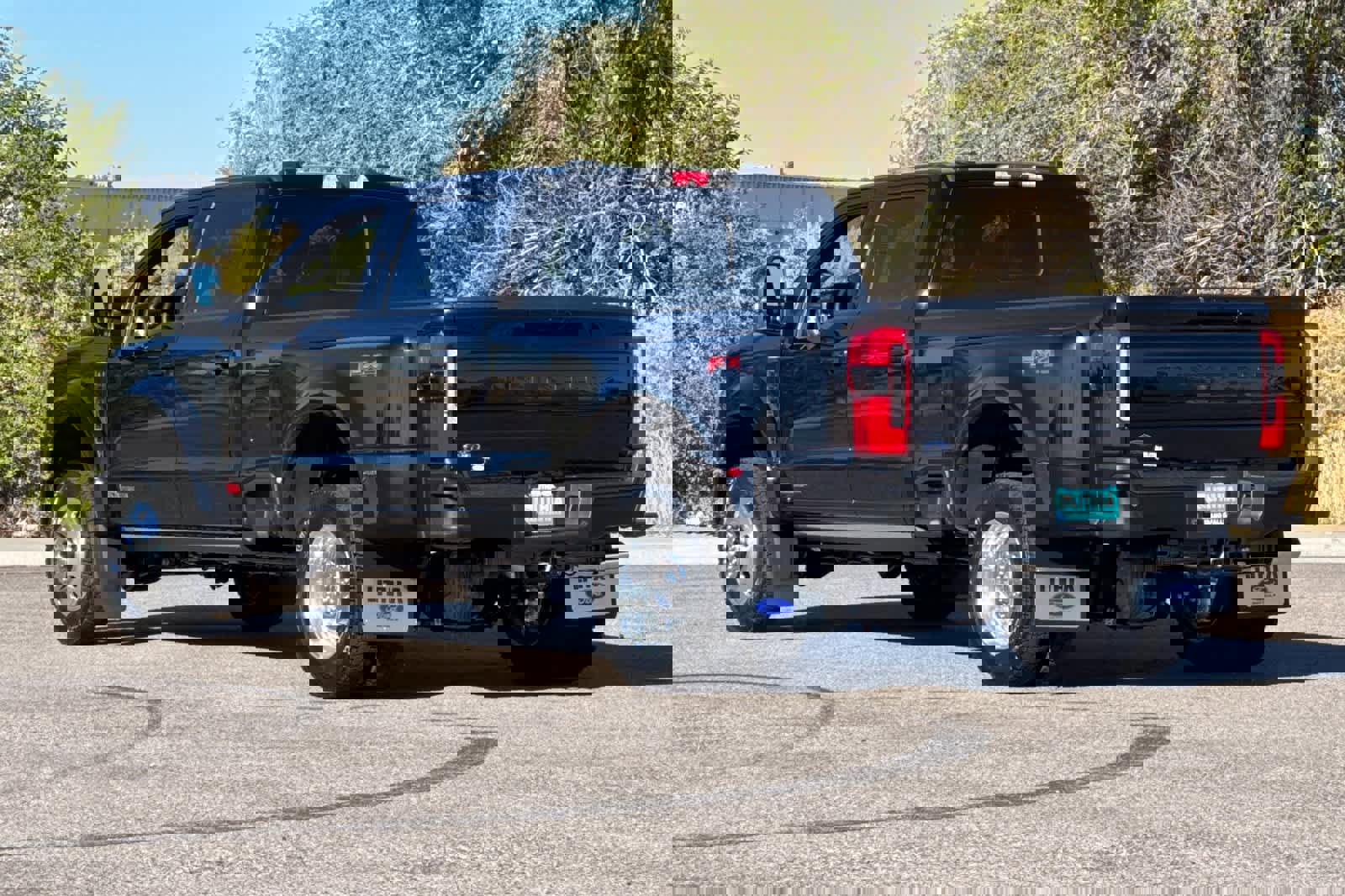 New 2026 Ford F450 Platinum image 6