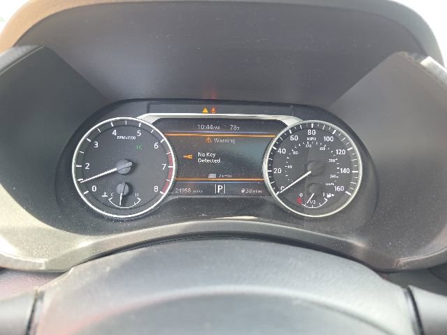 Used 2023 Nissan Sentra SR w/ SR Premium Package FWD image 17