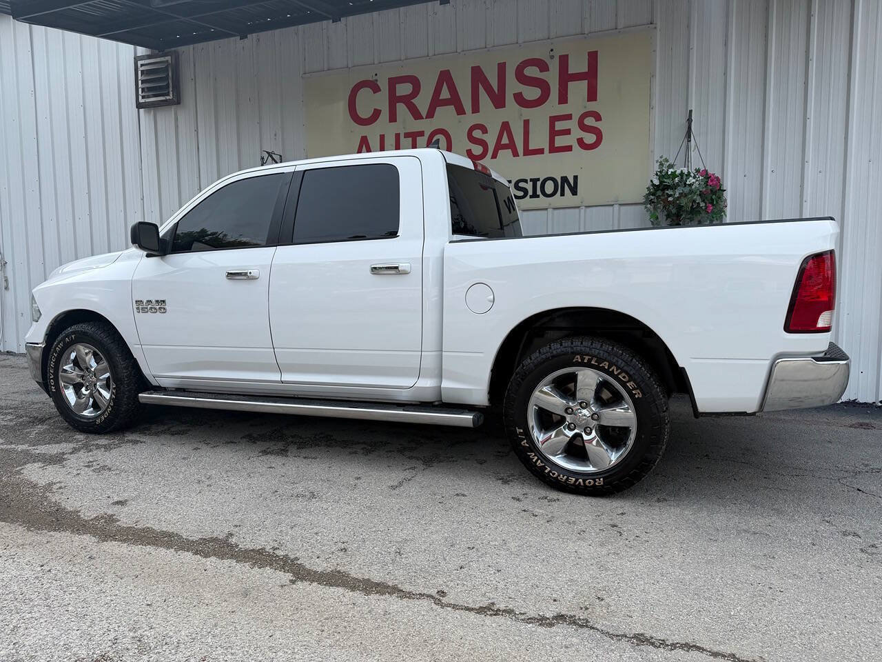 Used 2018 RAM 1500 Lone Star RWD image 9