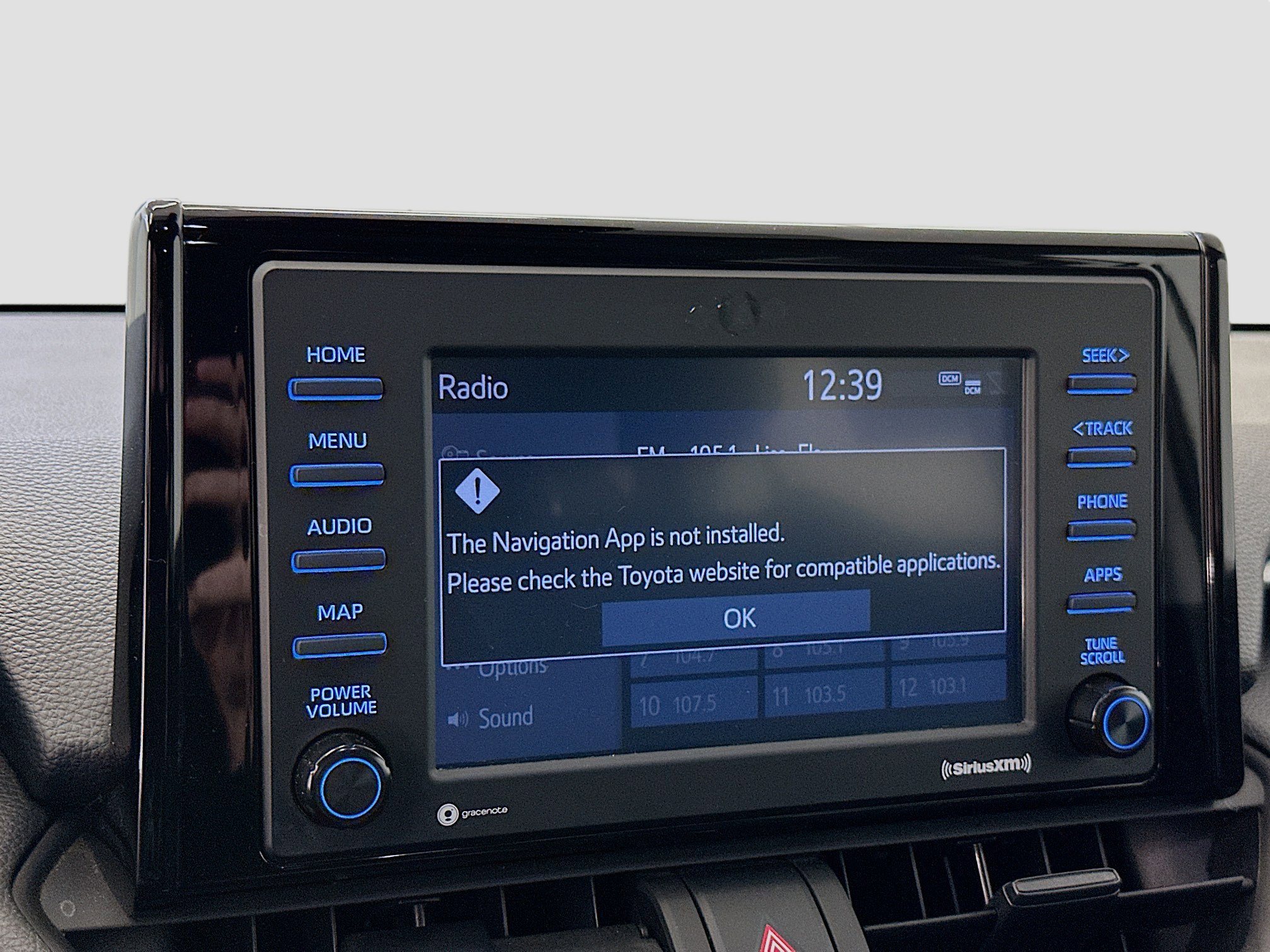 Used 2022 Toyota RAV4 LE image 22