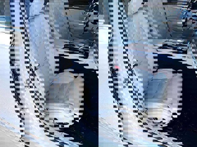 Used 2022 Volvo S90 B6 Inscription w/ Advanced Package AWD/4WD image 9