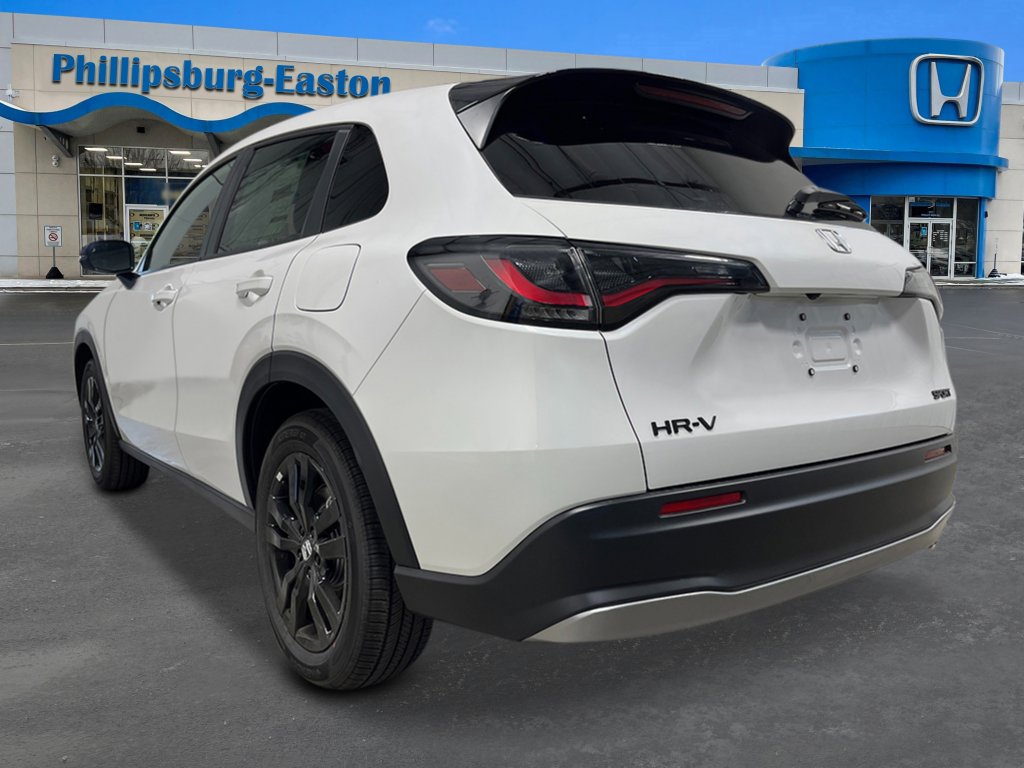 New 2027 Honda HR-V Sport image 3