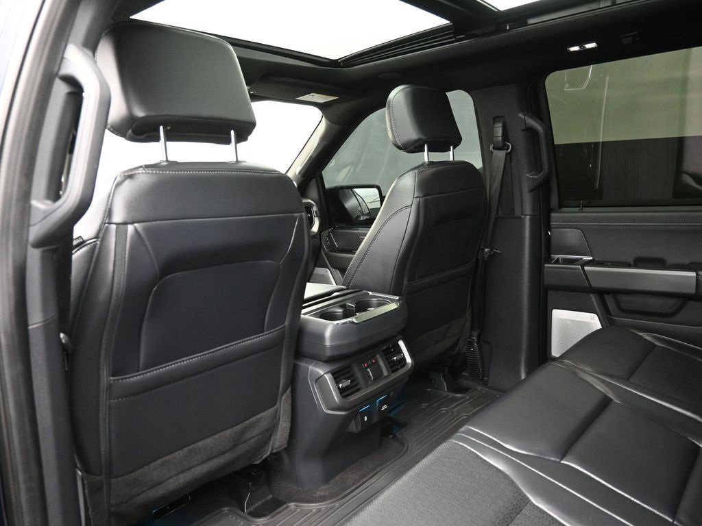 Certified 2025 Ford F150 Lariat w/ Equipment Group 502A High image 23