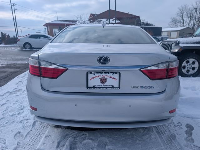 Used 2013 Lexus ES 300h w/ Luxury Pkg FWD image 5