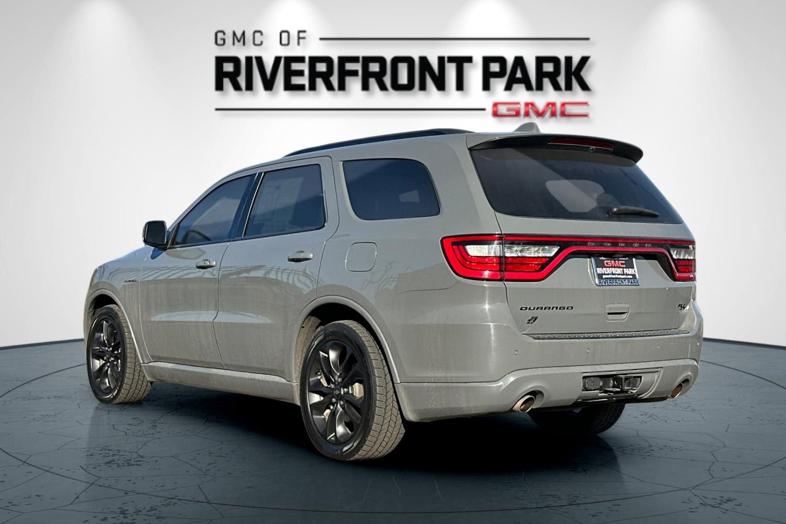 Used 2021 Dodge Durango R/T w/ Blacktop Package image 5