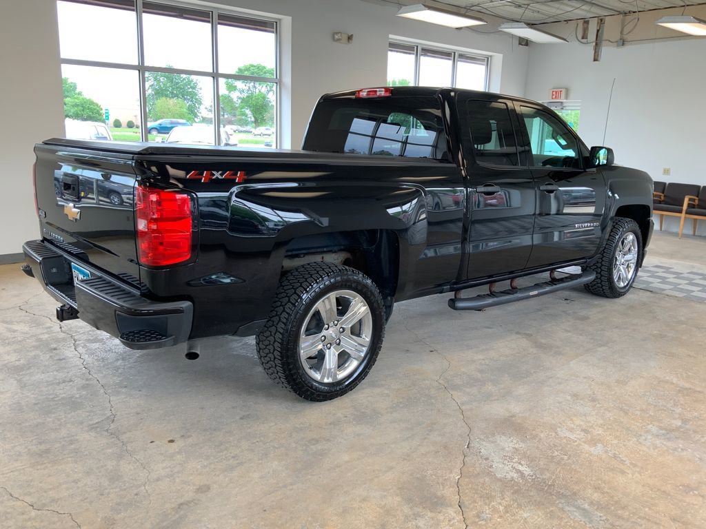 Used 2018 Chevrolet Silverado 1500 Custom w/ Custom Value Package AWD/4WD image 11