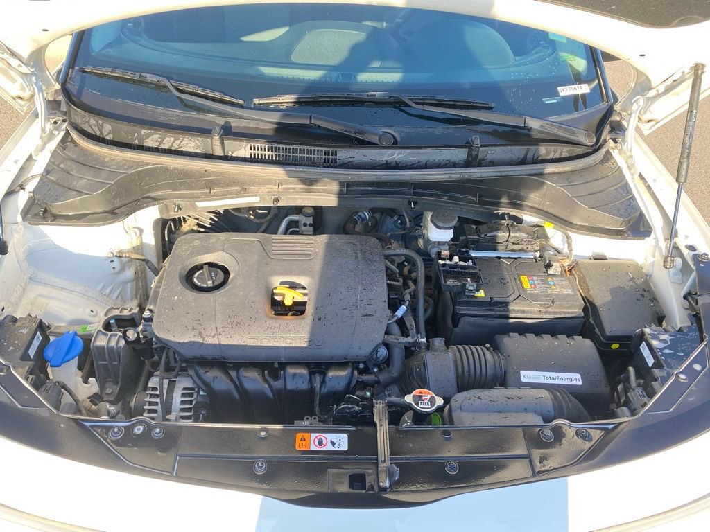 Certified 2024 Kia Soul LX FWD image 29