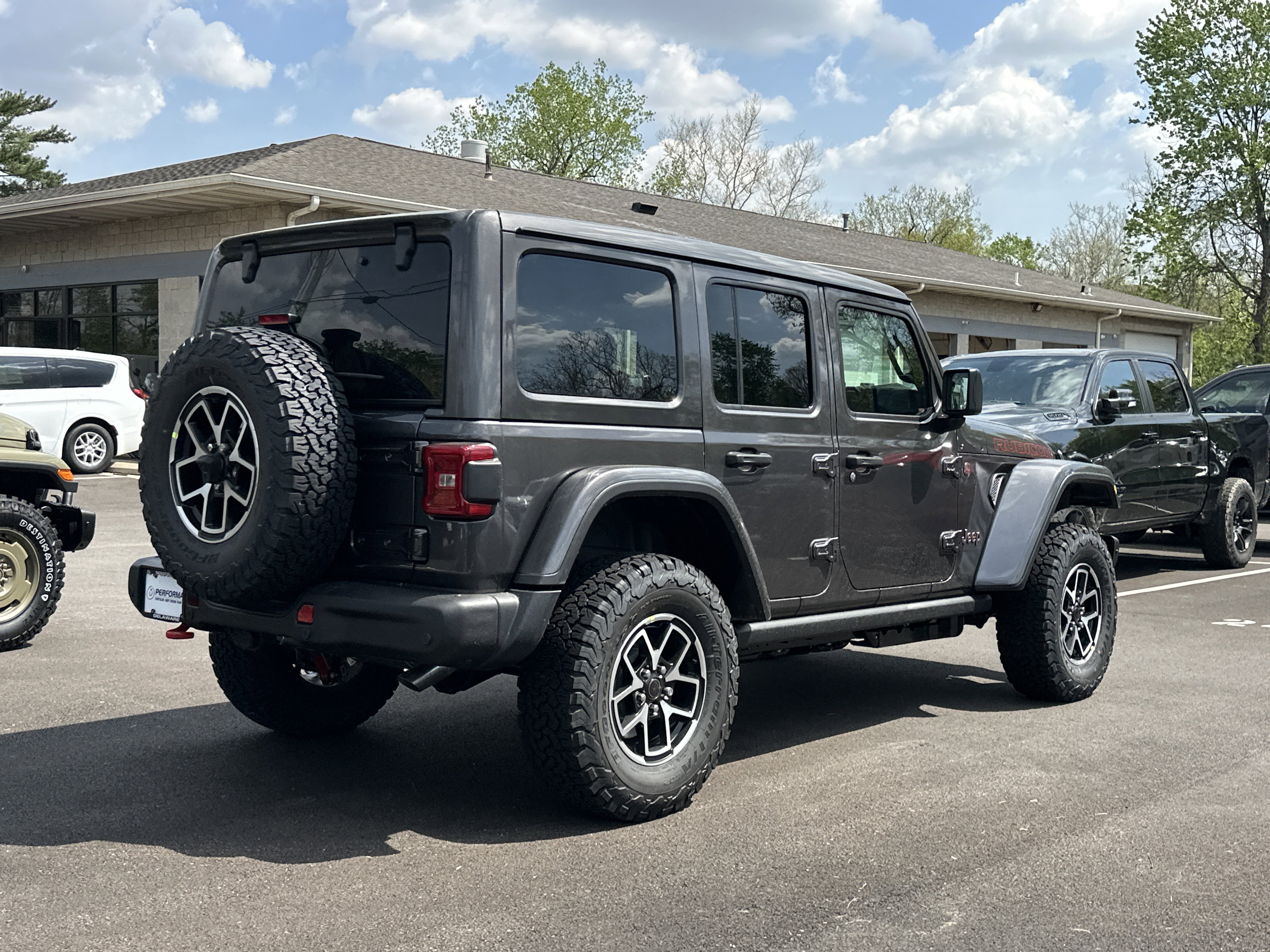 New 2026 Jeep Wrangler Unlimited Rubicon AWD/4WD image 17