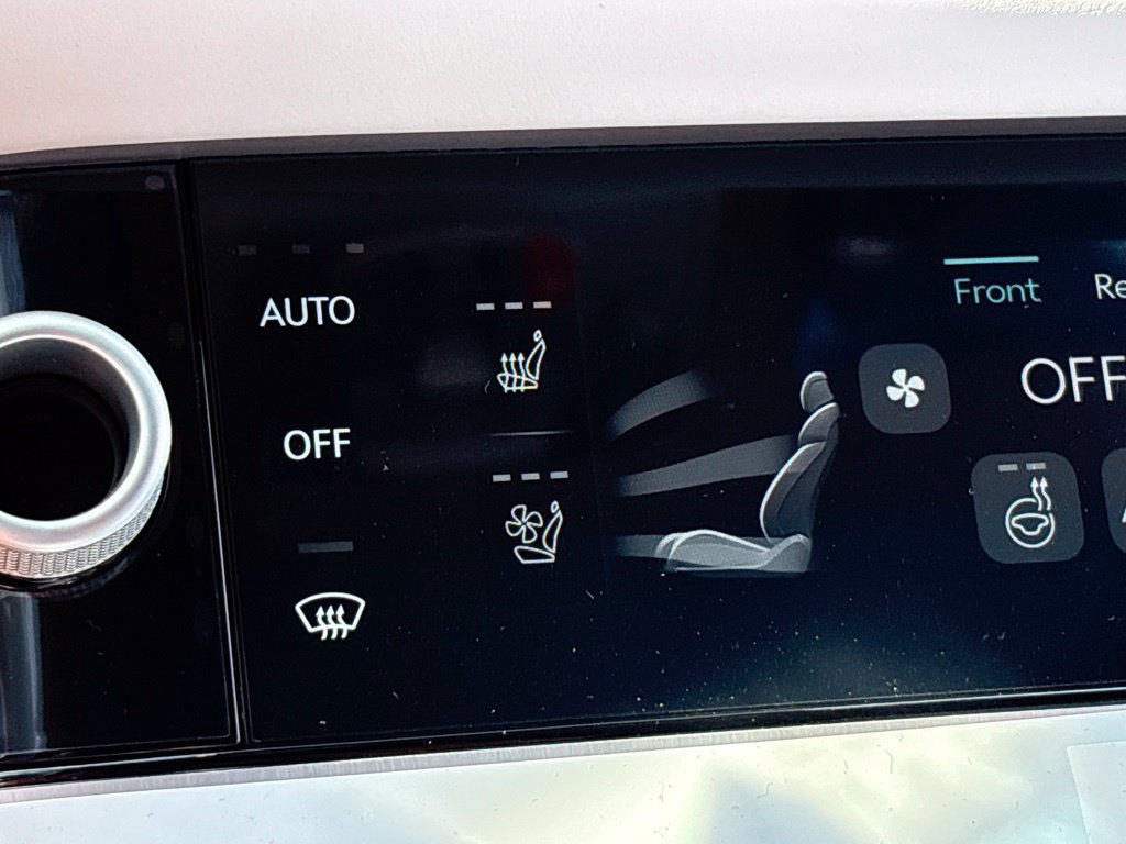 New 2027 Genesis GV70 2.5T Advanced AWD/4WD image 19