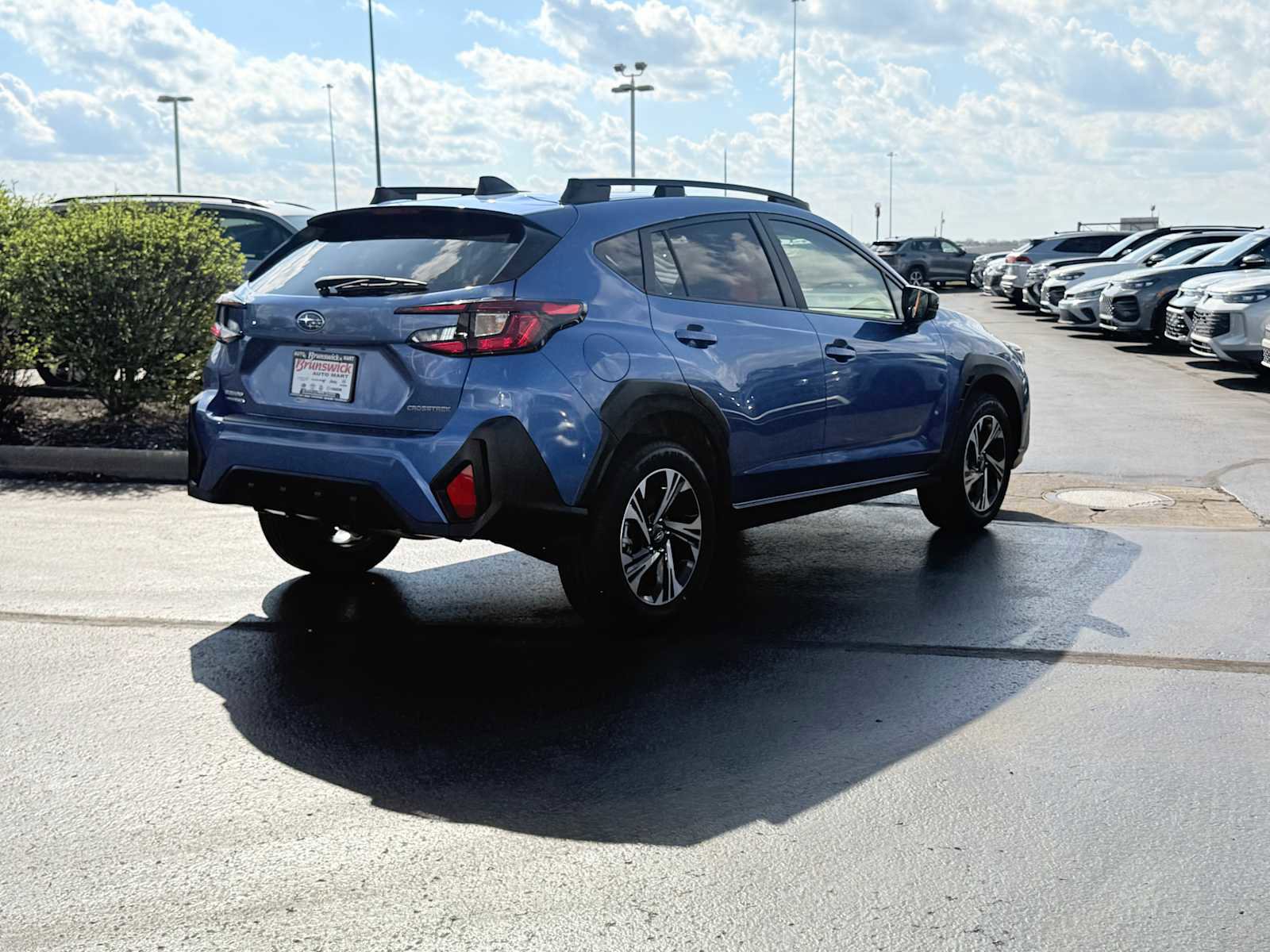 Certified 2025 Subaru Crosstrek 2.0i Premium image 4