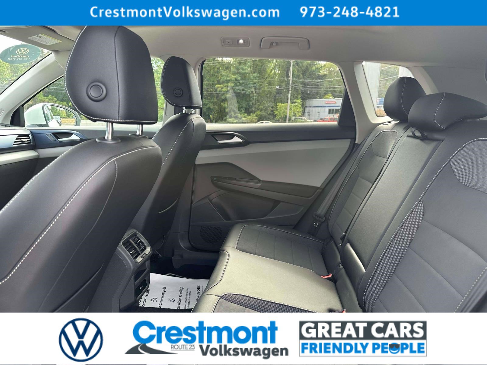 Certified 2022 Volkswagen Taos SE w/ Panoramic Sunroof Package image 9