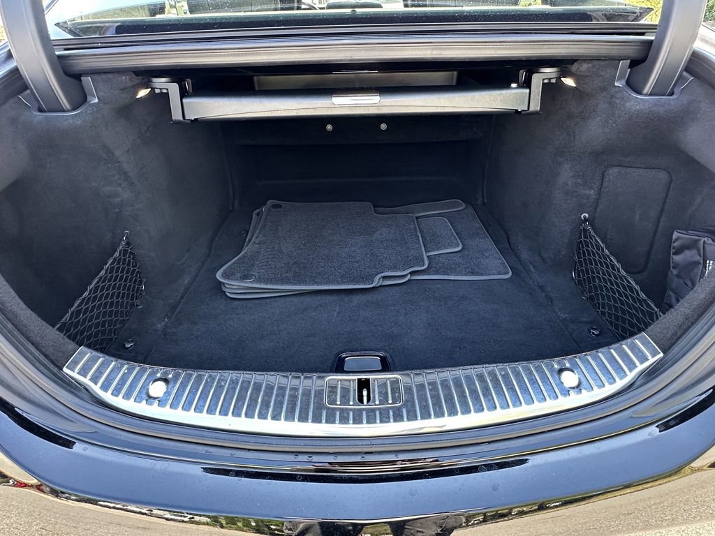 Used 2019 Mercedes-Benz S 560 Sedan image 21