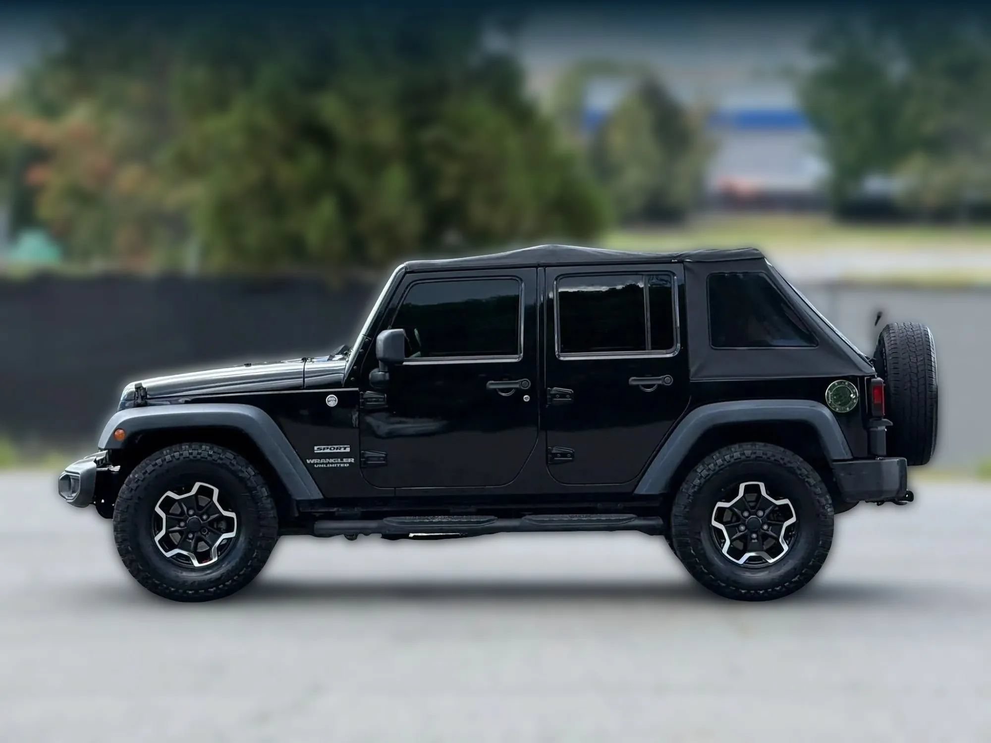Used 2015 Jeep Wrangler Unlimited Sport w/ Quick Order Package 24S AWD/4WD image 8