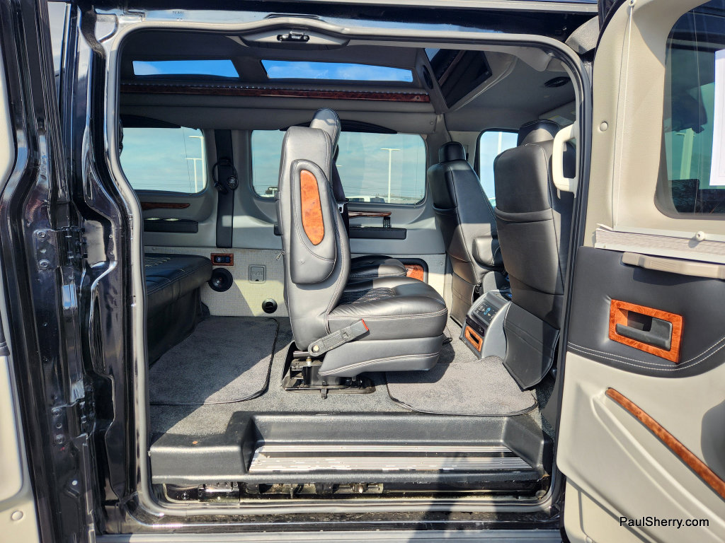 Used 2022 Ford Transit 150 image 26