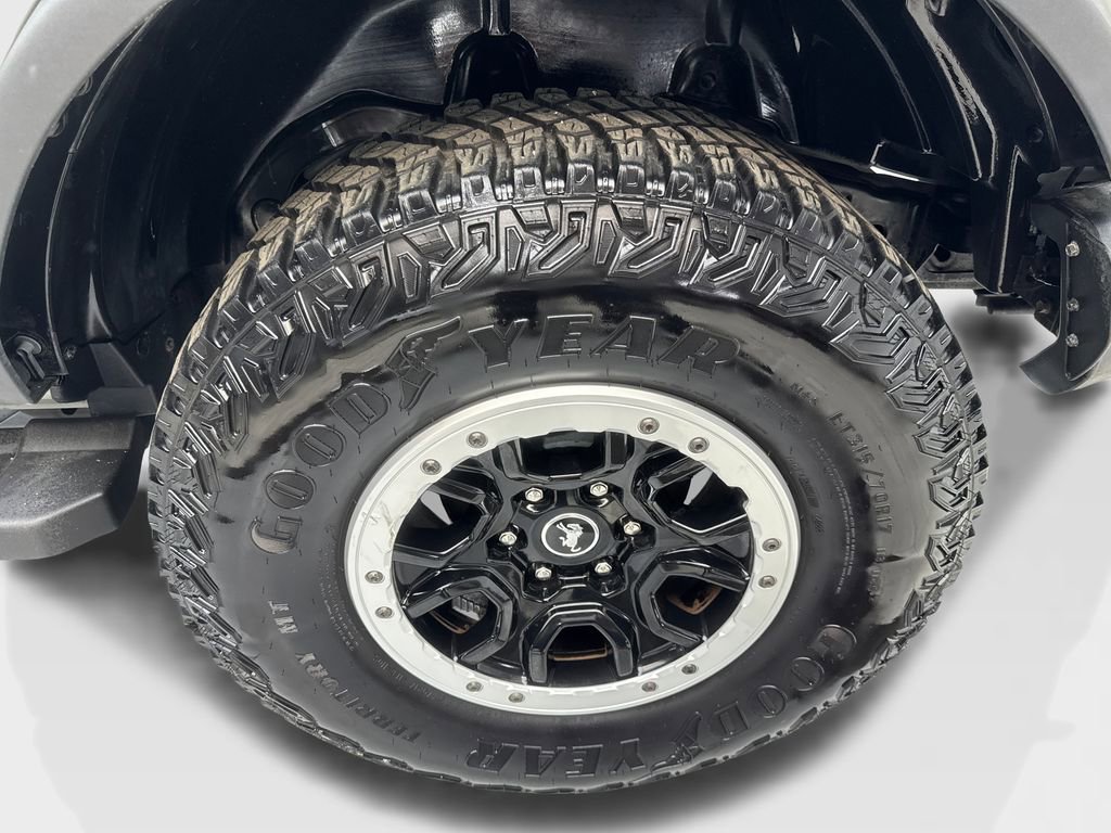 Used 2023 Ford Bronco 2-Door w/ Sasquatch Package AWD/4WD image 77