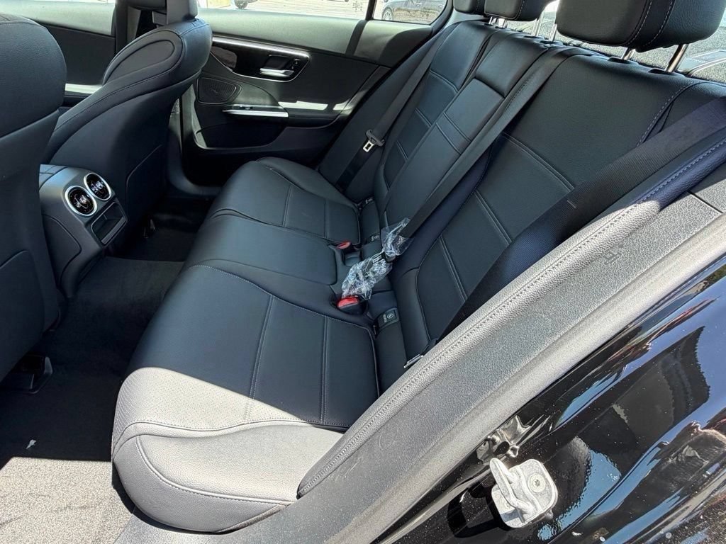 New 2026 Mercedes-Benz C 300 4MATIC Sedan image 30
