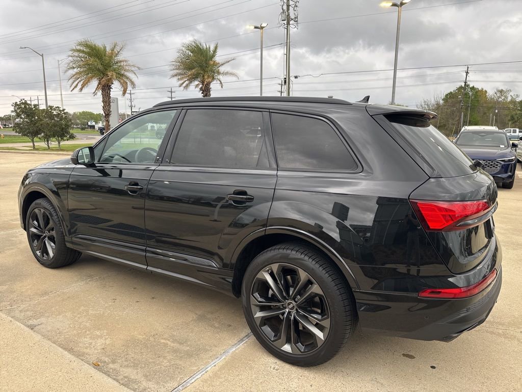 Used 2025 Audi Q7 3.0T Premium Plus w/ Premium Plus Package image 4
