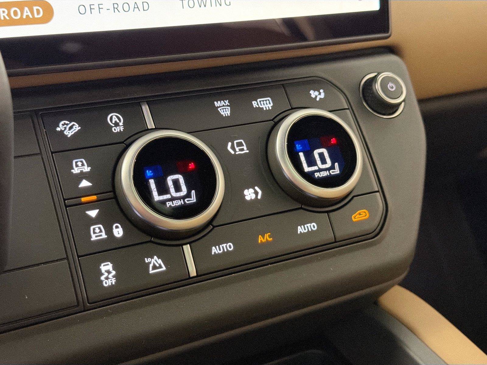 Certified 2026 Land Rover Defender 110 X-Dynamic SE AWD/4WD image 16